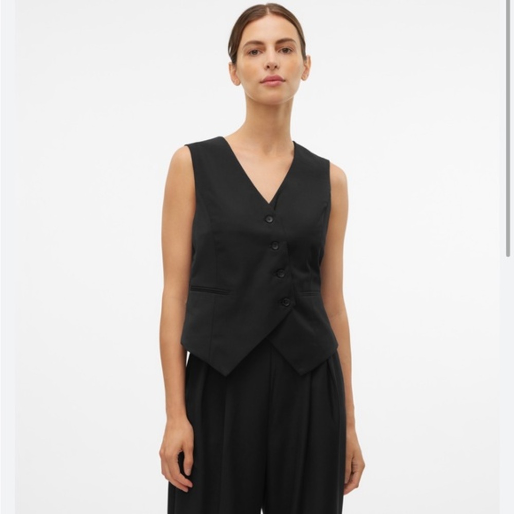 H&M Black Asymmetrical Button Front Vest Top Size Extra Large
